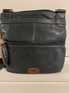 Fossil Brand Black Leather Crossbody Bag